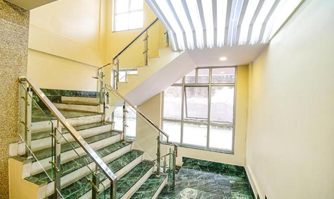 Fabhotel Stay Inn International - Nr Sealdah Station Kolkata Exterior photo