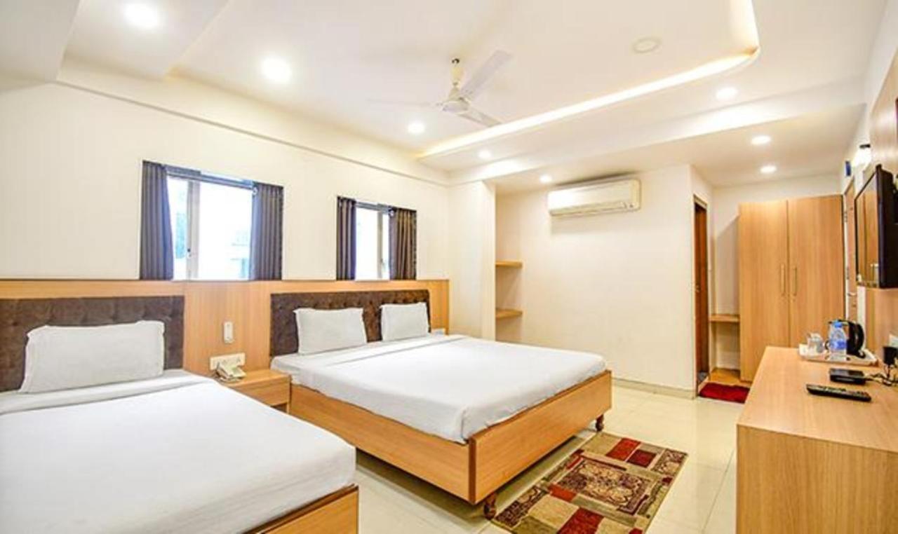 Fabhotel Stay Inn International - Nr Sealdah Station Kolkata Exterior photo